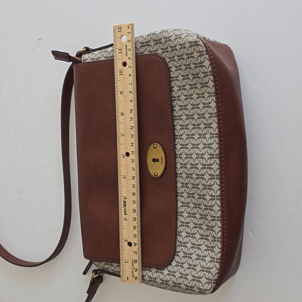 Fossil Gabriella Flap Crossbody Bag Brown Adjustable Strap - Picture 15 of 17